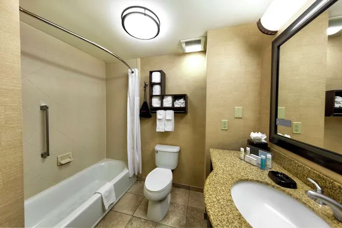 Hampton Inn & Suites Chadds Ford 5