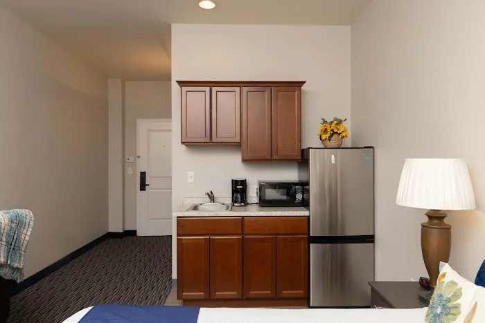 Brinton Suites 4