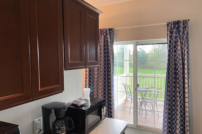 Brinton Suites 4
