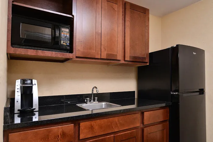 Holiday Inn Express & Suites West Chester by IHG 4