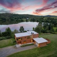 Wander Hillside Lakeside ico