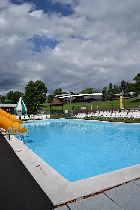 Sunny Hill Resort & Golf Course 4