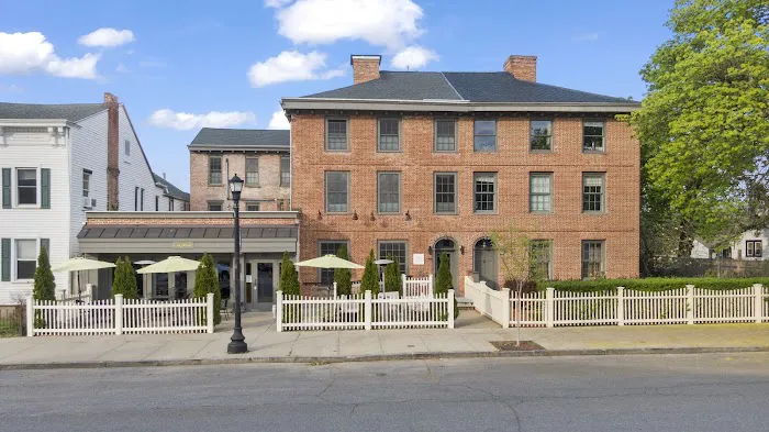 The Howard Hotel 4