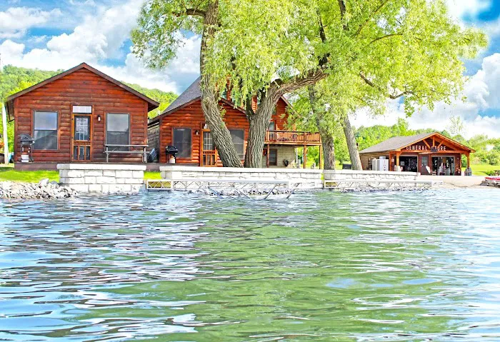 DeRuyter Lake General Store & Cottage Rentals 4