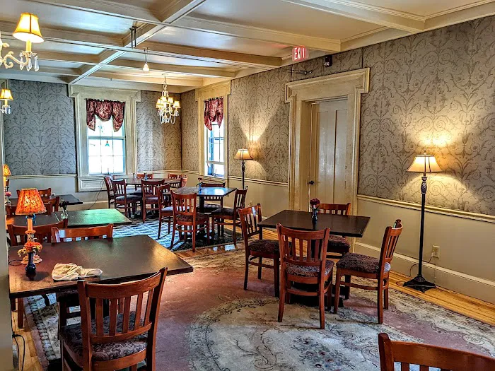 American Hotel 4