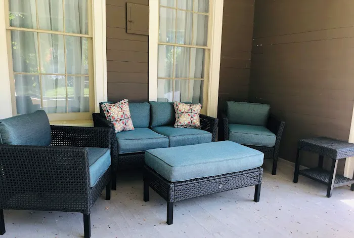 John Henry Bed & Breakfast 4