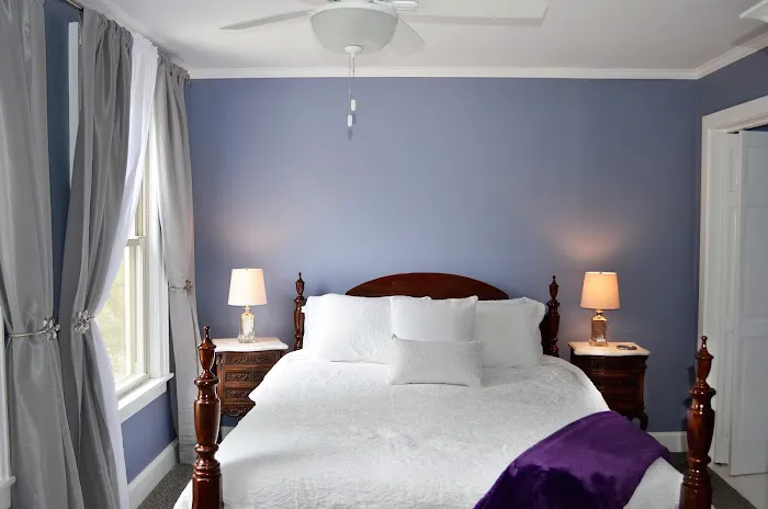 John Henry Bed & Breakfast 4