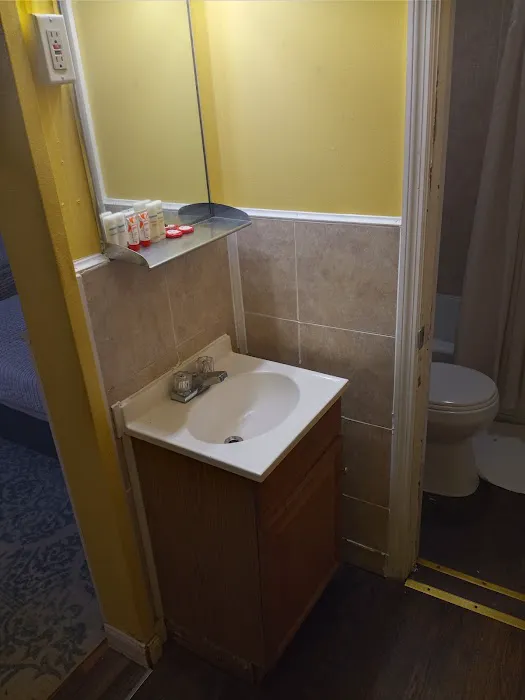 Budget Inn Canajoharie 4