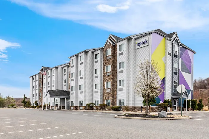 Spark by Hilton Wilkes Barre 4
