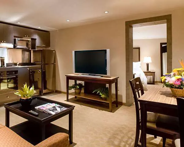 The Woodlands Inn and Resort 4