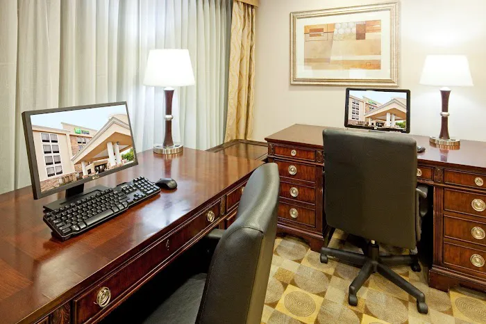 Holiday Inn Express Wilkes Barre East by IHG 4