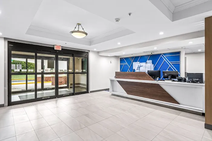 Holiday Inn Express & Suites Carneys Point - Pennsville by IHG 5