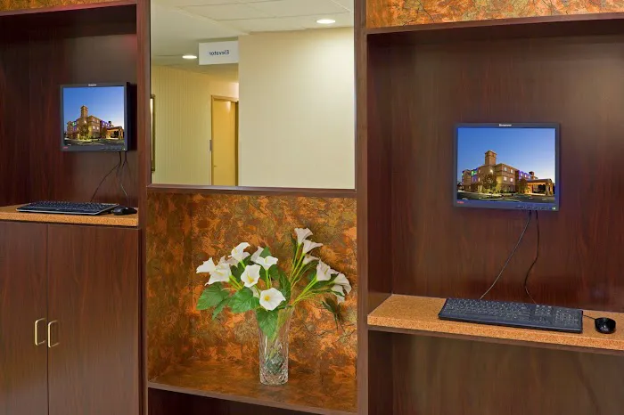 Holiday Inn Express & Suites Absecon-Atlantic City Area by IHG 4