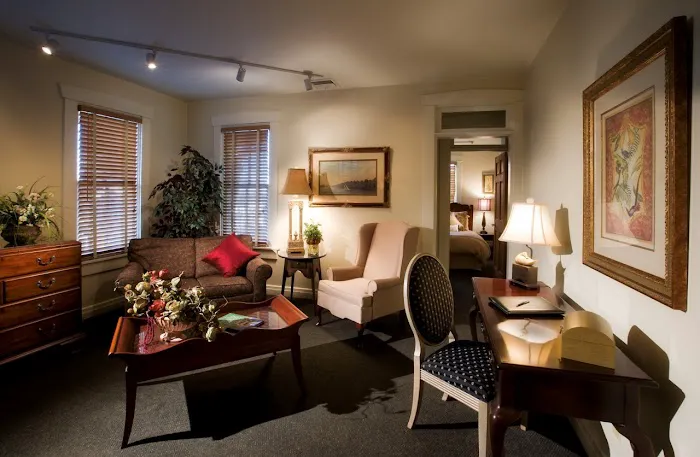 The Inn At Leola Village - A Historic Hotel of America 5