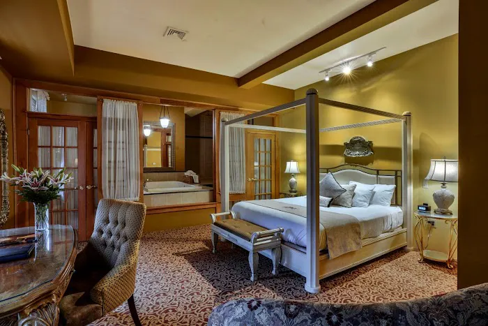 The Inn At Leola Village - A Historic Hotel of America 5