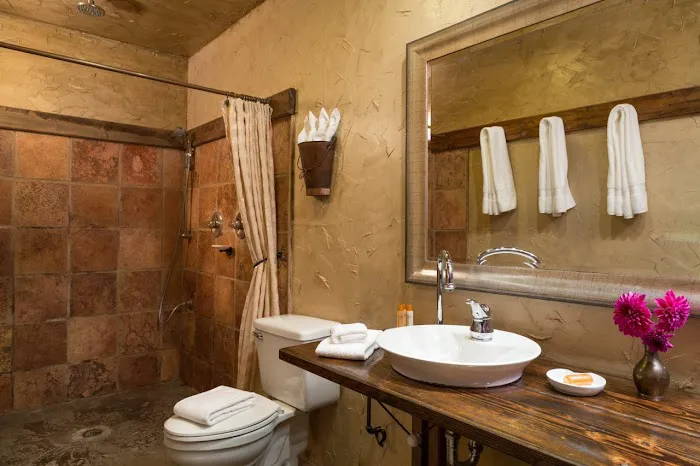 The Inn At Leola Village - A Historic Hotel of America 5