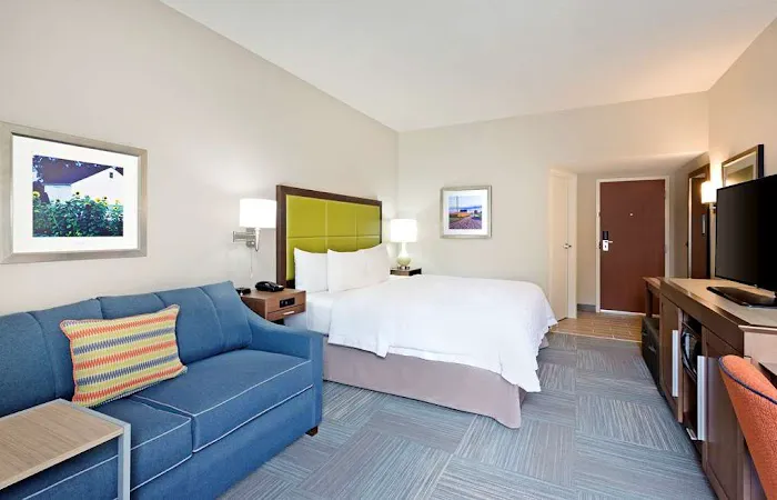 Hampton Inn Lancaster 4