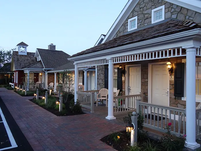 Bird-in-Hand Family Inn 4