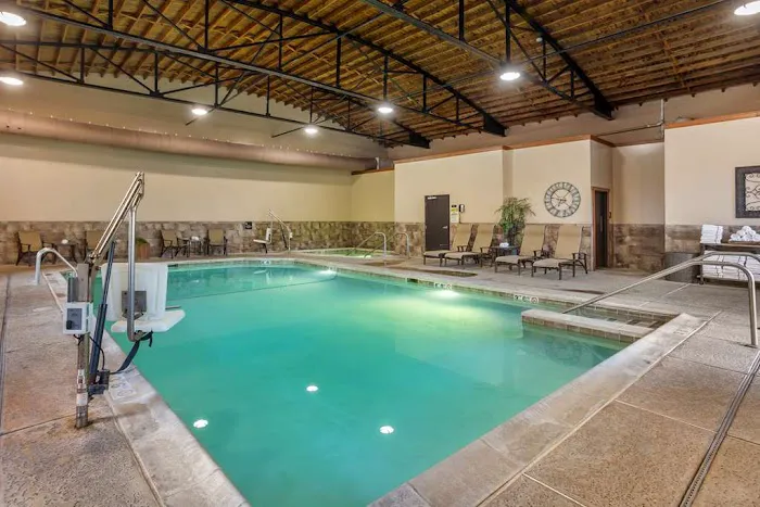 Best Western Plus Intercourse Village Inn & Suites 4