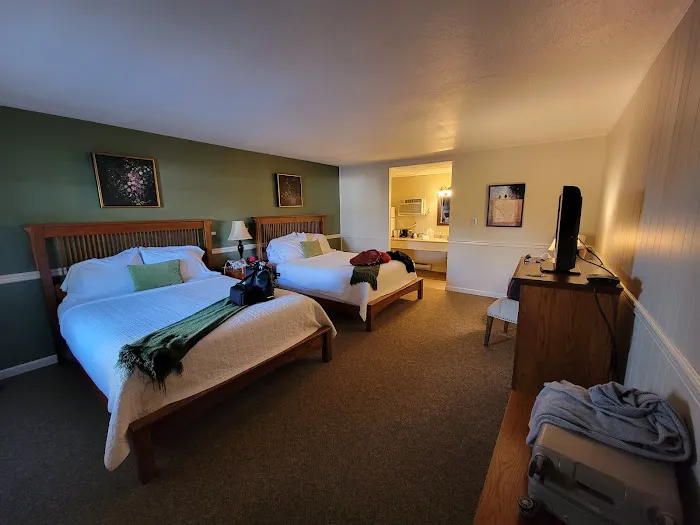 Orchard Inn 4