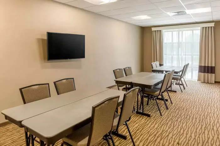 Comfort Inn & Suites Gap Amish Country 4