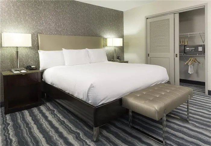 DoubleTree by Hilton Hotel Wilmington 4