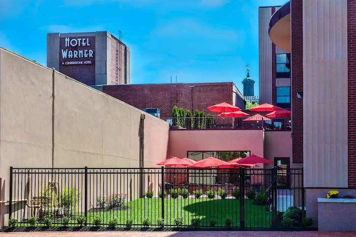 Hotel Warner 4