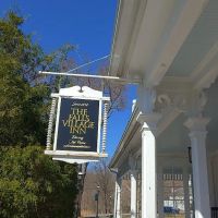 Falls Village Inn ico