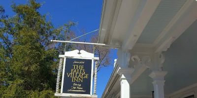 Falls Village Inn