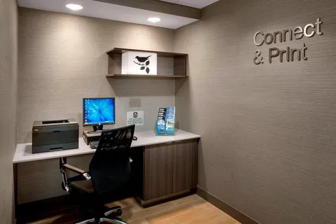 Fairfield Inn & Suites Great Barrington Lenox/Berkshires 4