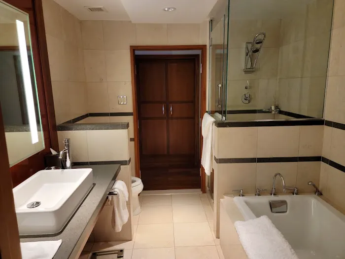 The Lodge at Turning Stone 4