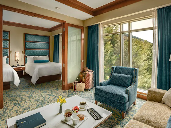 The Lodge at Turning Stone 4