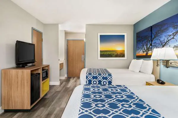 Days Inn by Wyndham Canastota/Verona 4