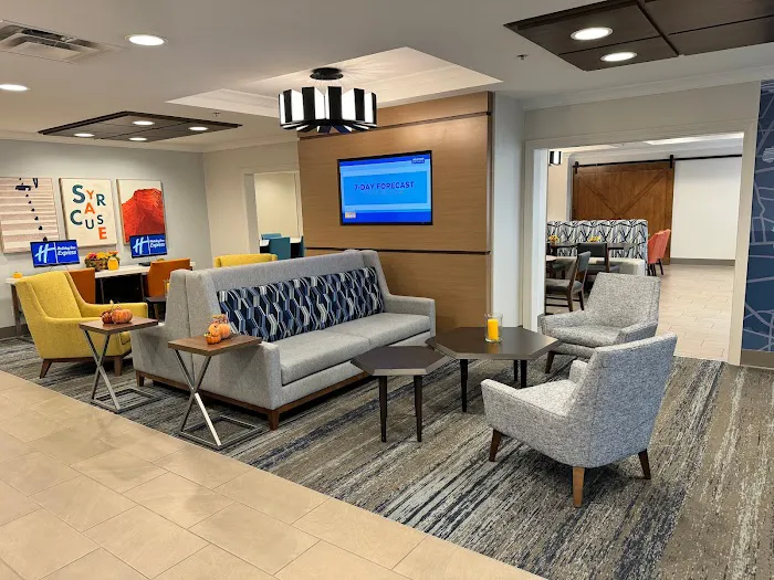 Holiday Inn Express & Suites Dewitt (Syracuse) by IHG 4