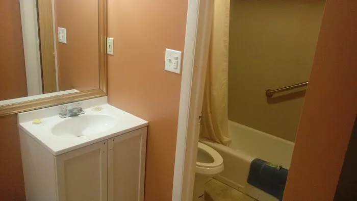 Budget Inn 5