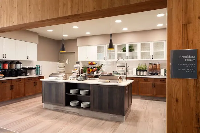 Homewood Suites by Hilton Syracuse - Carrier Circle 4