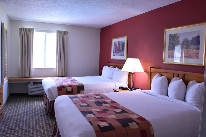 CrestHill Suites Syracuse 4