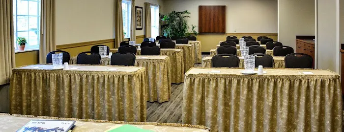 CrestHill Suites Syracuse 4