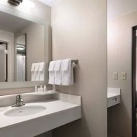 SpringHill Suites Syracuse Carrier Circle ico