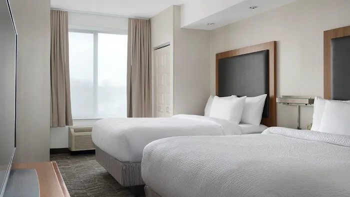 SpringHill Suites Syracuse Carrier Circle 4