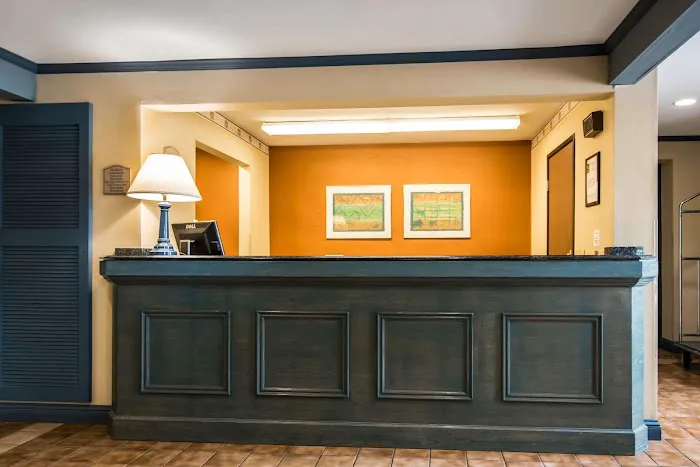 Quality Inn Cortland - University Area 4