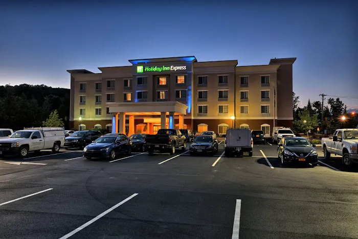 Holiday Inn Express Cortland by IHG 4