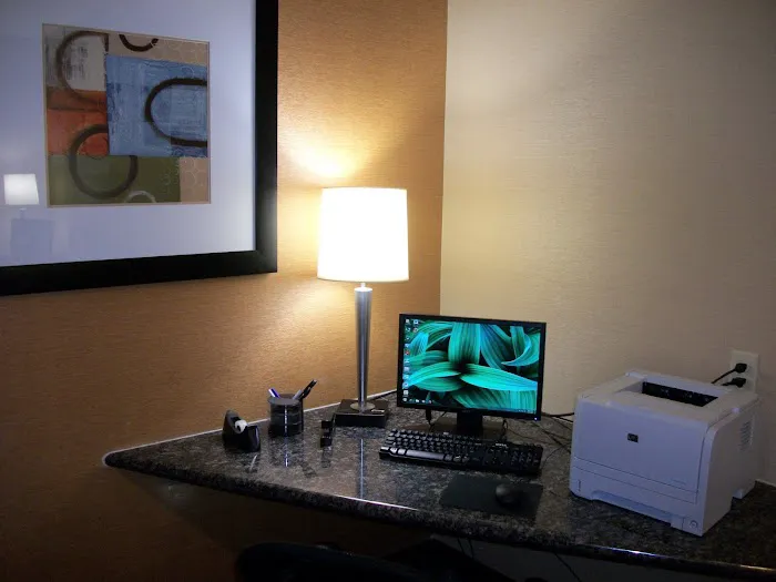 Holiday Inn Express Cortland by IHG 4