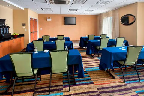 Fairfield Inn & Suites Verona 4