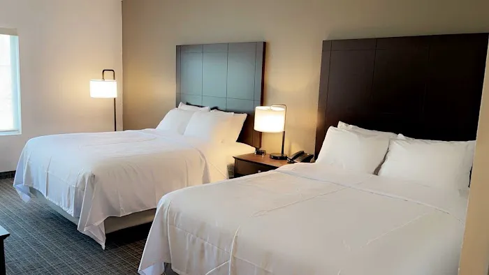 Comfort Inn & Suites Verona at Turning Stone Resort Casino 4
