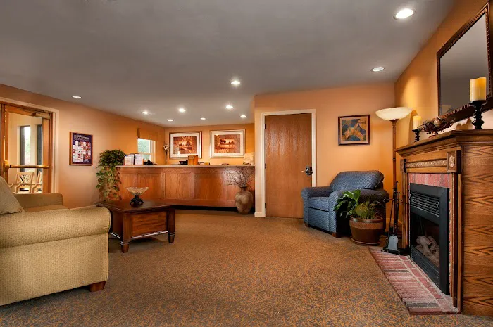 The Inn At Turning Stone 4