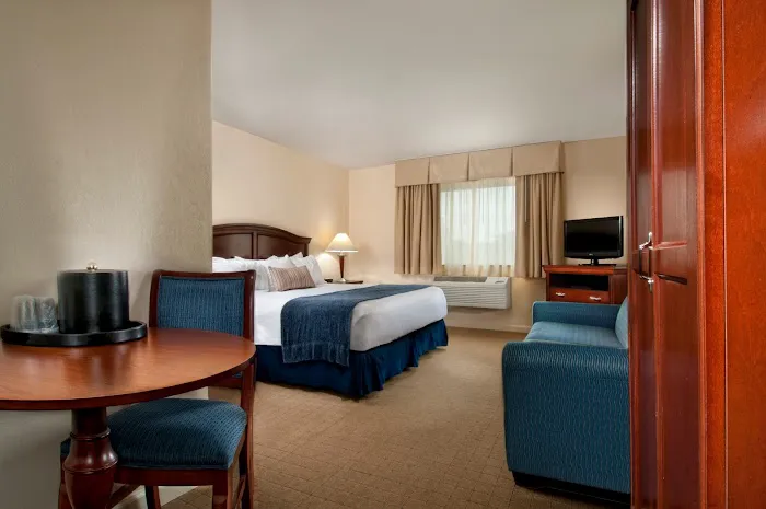 The Inn At Turning Stone 4