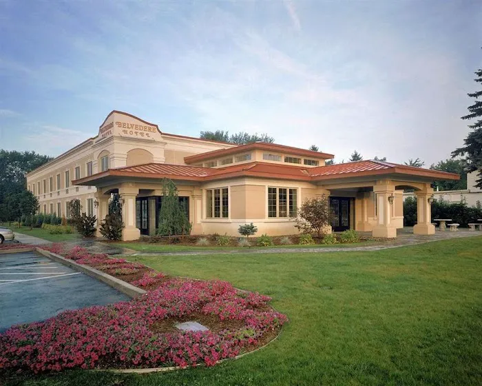 Belvedere Inn 4