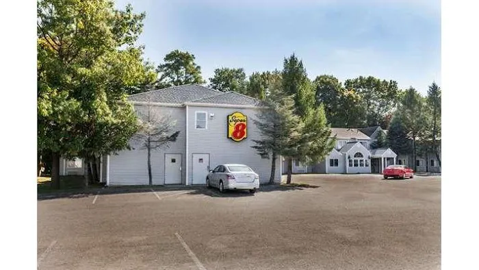 Super 8 by Wyndham Schenectady/Albany Area 4