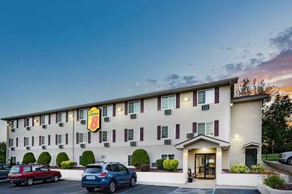 Super 8 by Wyndham Johnstown/Gloversville 4